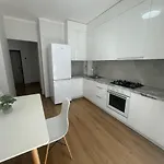 просторі у новобудові вул вашингтона Apartament Lwów
