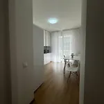просторі у новобудові вул вашингтона Apartament