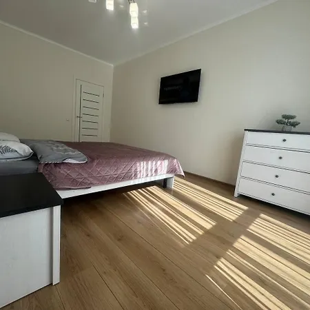 Apartman просторі у новобудові вул вашингтона