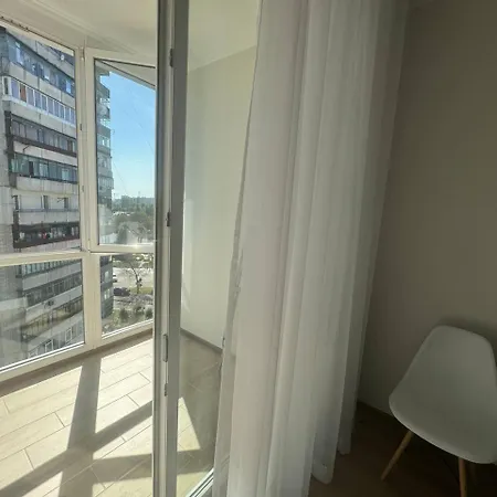 просторі у новобудові вул вашингтона