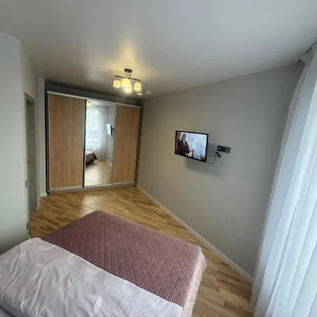 просторі у новобудові вул вашингтона