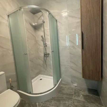 Apartment просторі у новобудові вул вашингтона