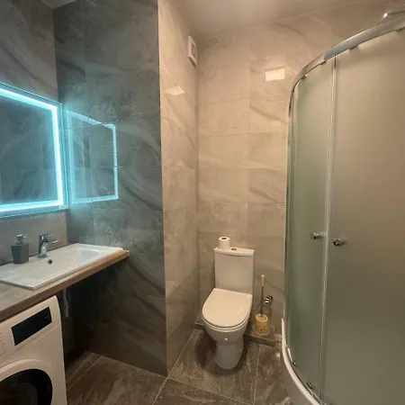 просторі у новобудові вул вашингтона Apartman *