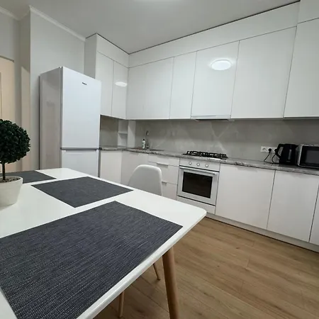 просторі у новобудові вул вашингтона Apartman *