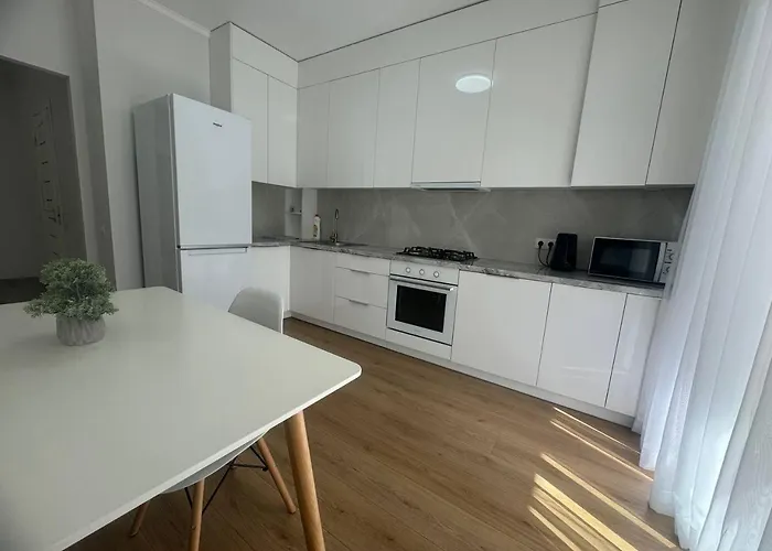 просторі у новобудові вул вашингтона Διαμέρισμα Λβιβ