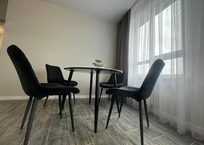 просторі у новобудові вул вашингтона Λβιβ